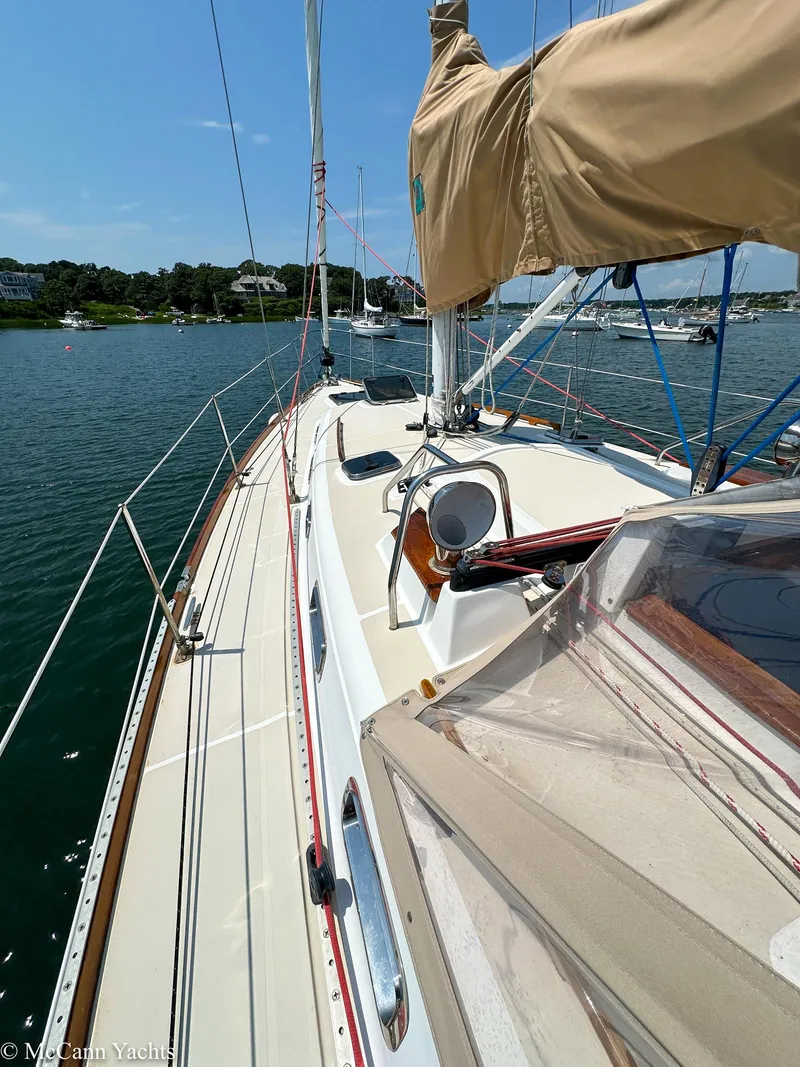 Slide: The Image of Tartan 3700 2002 - 66