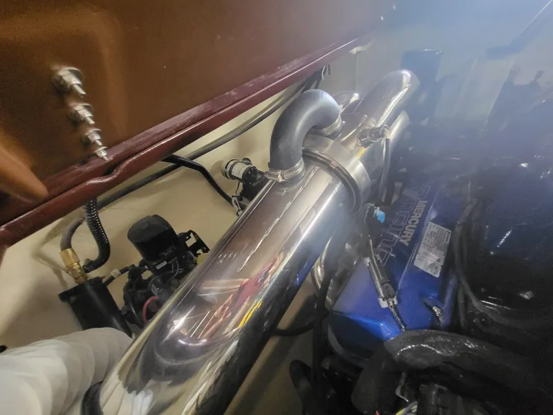 Slide: The Image of Cherubini Classic 24 boat interior, 2018 model, featuring elegant beige quilted seating. - 27