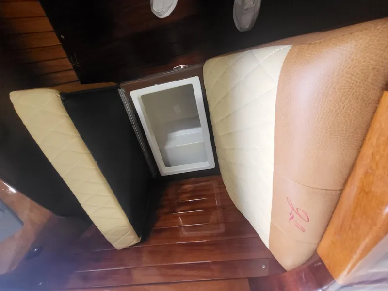 Slide: The Image of Interior seating of 2018 Cherubini Classic 24 with quilted upholstery. - 47