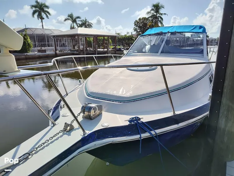 Slide: The Image of 1995 Carver 280 Sedan for sale in Naples, FL - 11