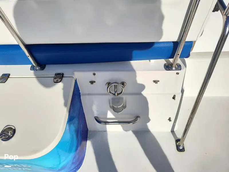 Slide: The Image of 1995 Carver 280 Sedan for sale in Naples, FL - 15