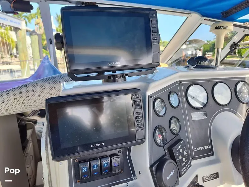 Slide: The Image of 1995 Carver 280 Sedan for sale in Naples, FL - 27