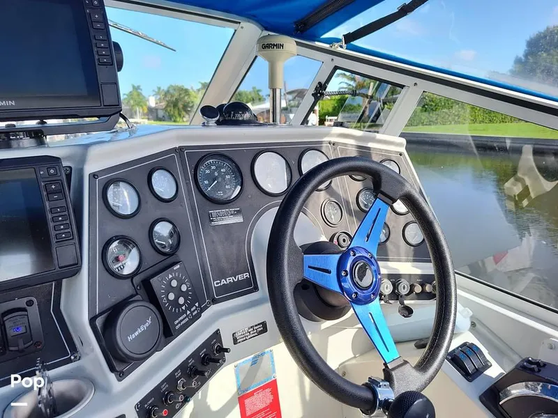 Slide: The Image of 1995 Carver 280 Sedan for sale in Naples, FL - 28