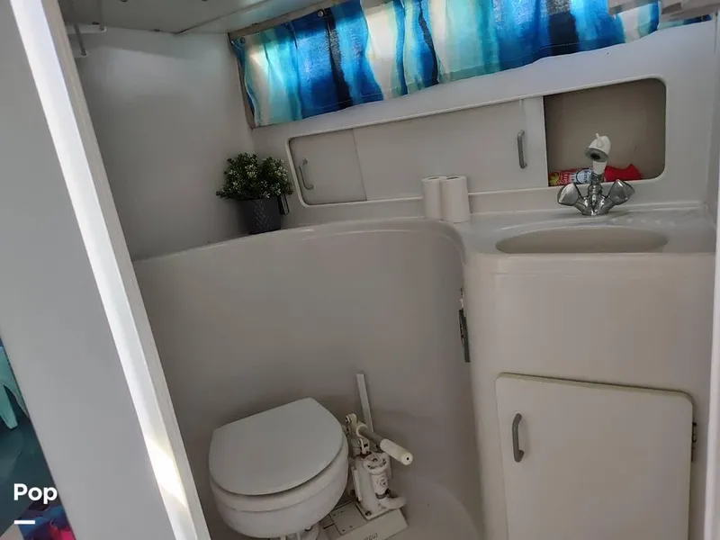 Slide: The Image of 1995 Carver 280 Sedan for sale in Naples, FL - 40