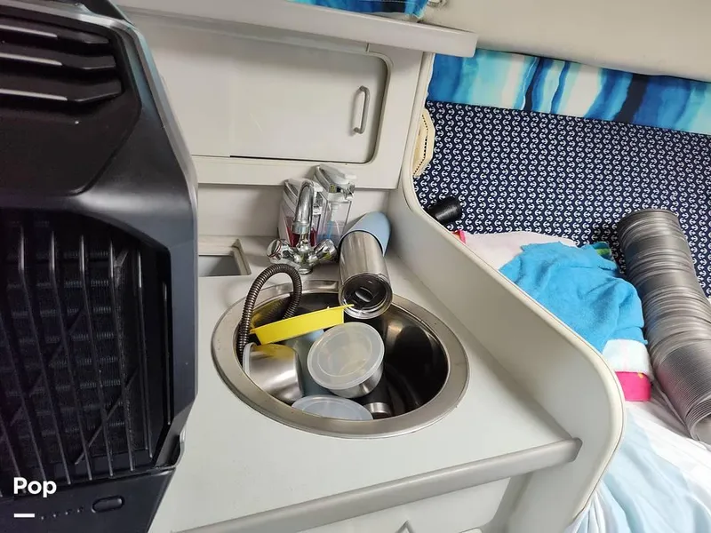 Slide: The Image of 1995 Carver 280 Sedan for sale in Naples, FL - 49