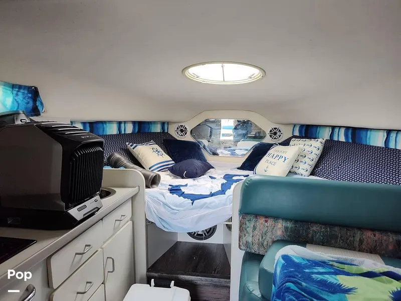 Slide: The Image of 1995 Carver 280 Sedan for sale in Naples, FL - 53