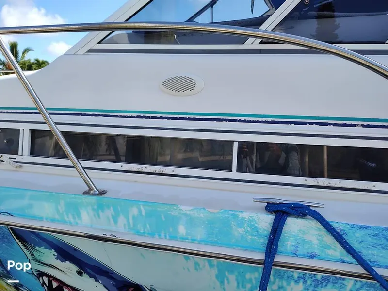 Slide: The Image of 1995 Carver 280 Sedan for sale in Naples, FL - 66