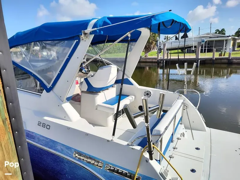 Slide: The Image of 1995 Carver 280 Sedan for sale in Naples, FL - 69