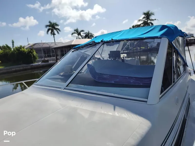 Slide: The Image of 1995 Carver 280 Sedan for sale in Naples, FL - 9