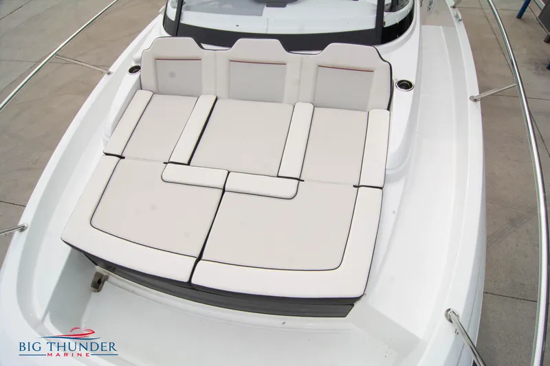 Slide: The Image of 2024 Jeanneau Leader 9.0 WA boat with spacious sunbathing deck. - 48