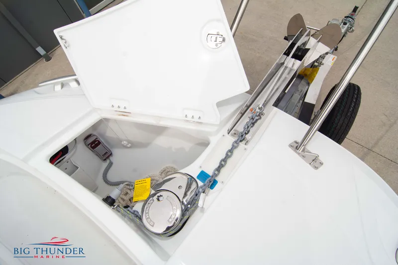 Slide: The Image of 2024 Jeanneau Leader 9.0 WA anchor compartment with chain and winch. - 49