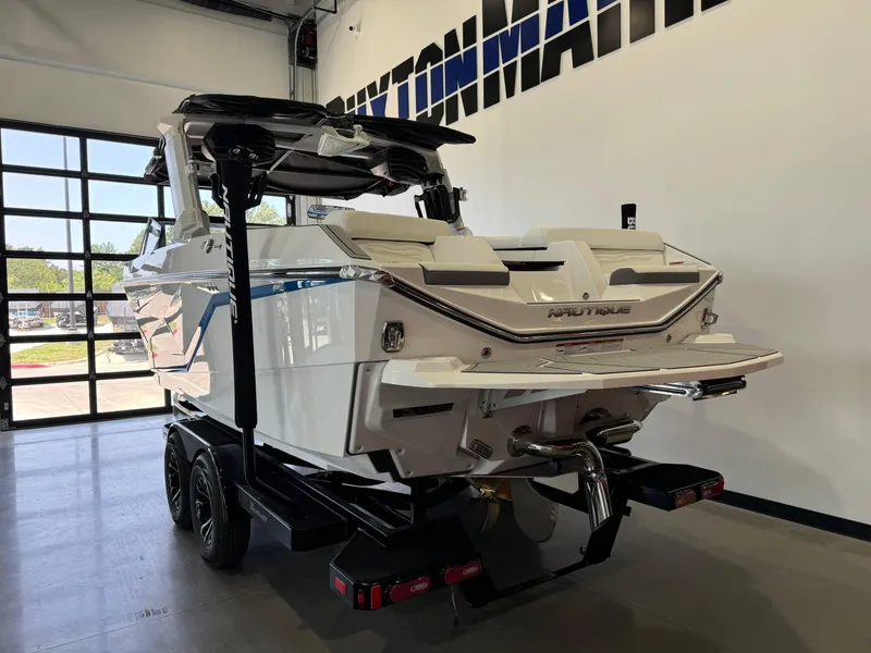 Slide: The Image of Nautique Super Air Nautique G23 2025 - 5