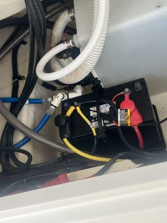 Slide: The Image of 2023 Robalo R242 boat battery and wiring system. - 35