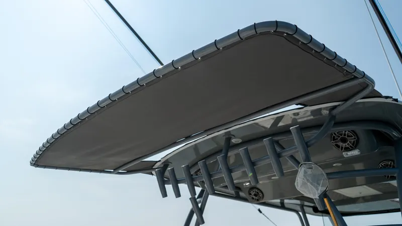 Slide: The Image of Front Runner 47 Center Console 2023 - 53