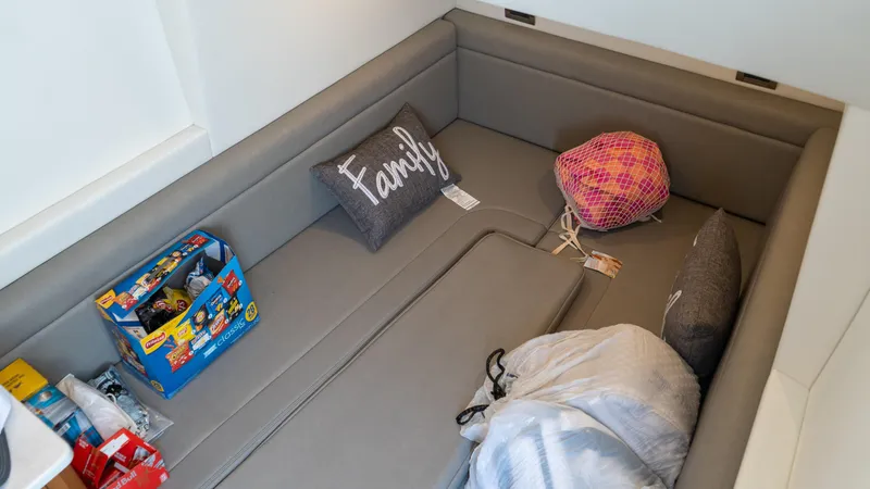 Slide: The Image of Front Runner 47 Center Console 2023 - 61