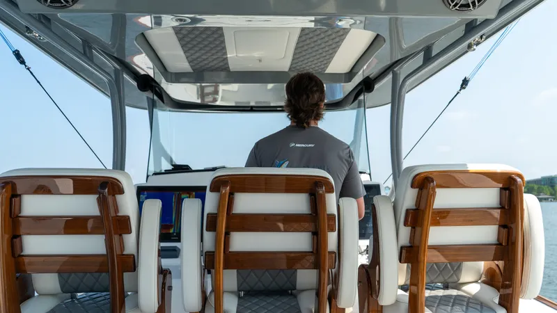 Slide: The Image of Front Runner 47 Center Console 2023 - 67