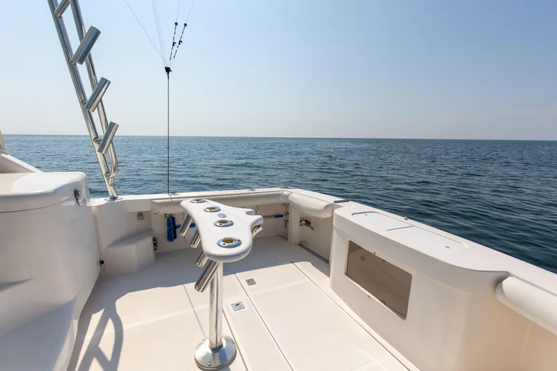 Slide: The Image of 2008 32 Cabo 32 Express B Reel Deck - 22