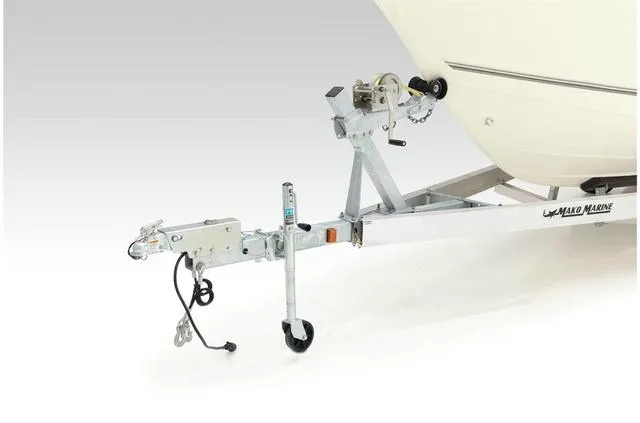 Slide: The Image of Mako 214 Center Console 2022 - 69