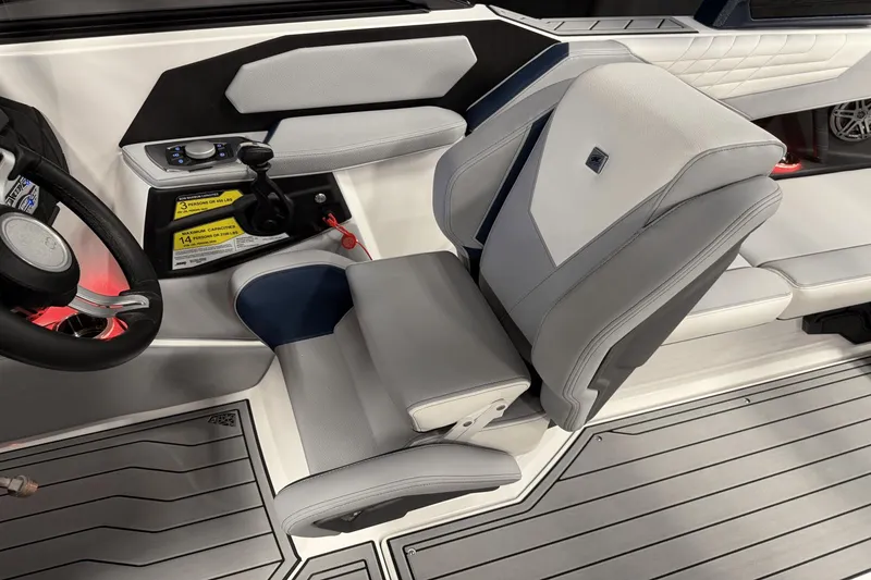 Slide: The Image of Nautique Super Air Nautique S21 2025 - 53