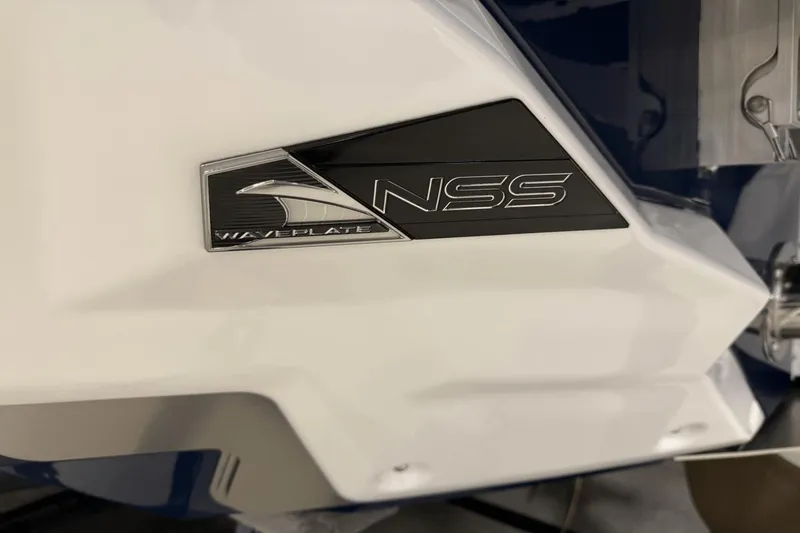 Slide: The Image of Nautique Super Air Nautique S21 2025 - 13