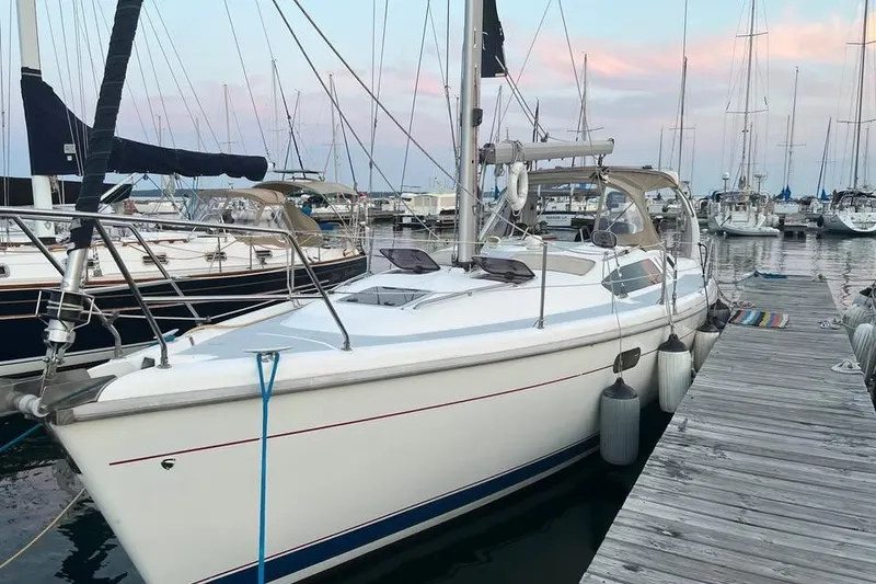 The Image of Hunter 380 1999 - undefined