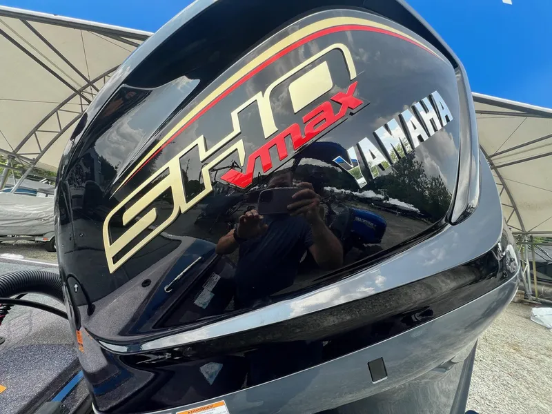 Slide: The Image of Skeeter ZX 200 2025 - 28