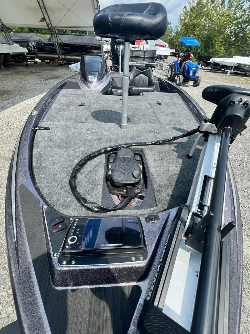 Slide: The Image of Skeeter ZX 200 2025 - 29