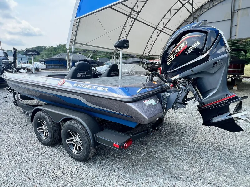 Slide: The Image of Skeeter ZX 200 2025 - 31