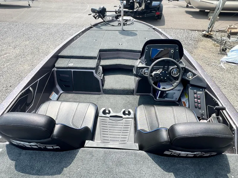 Slide: The Image of Skeeter ZX 200 2025 - 36