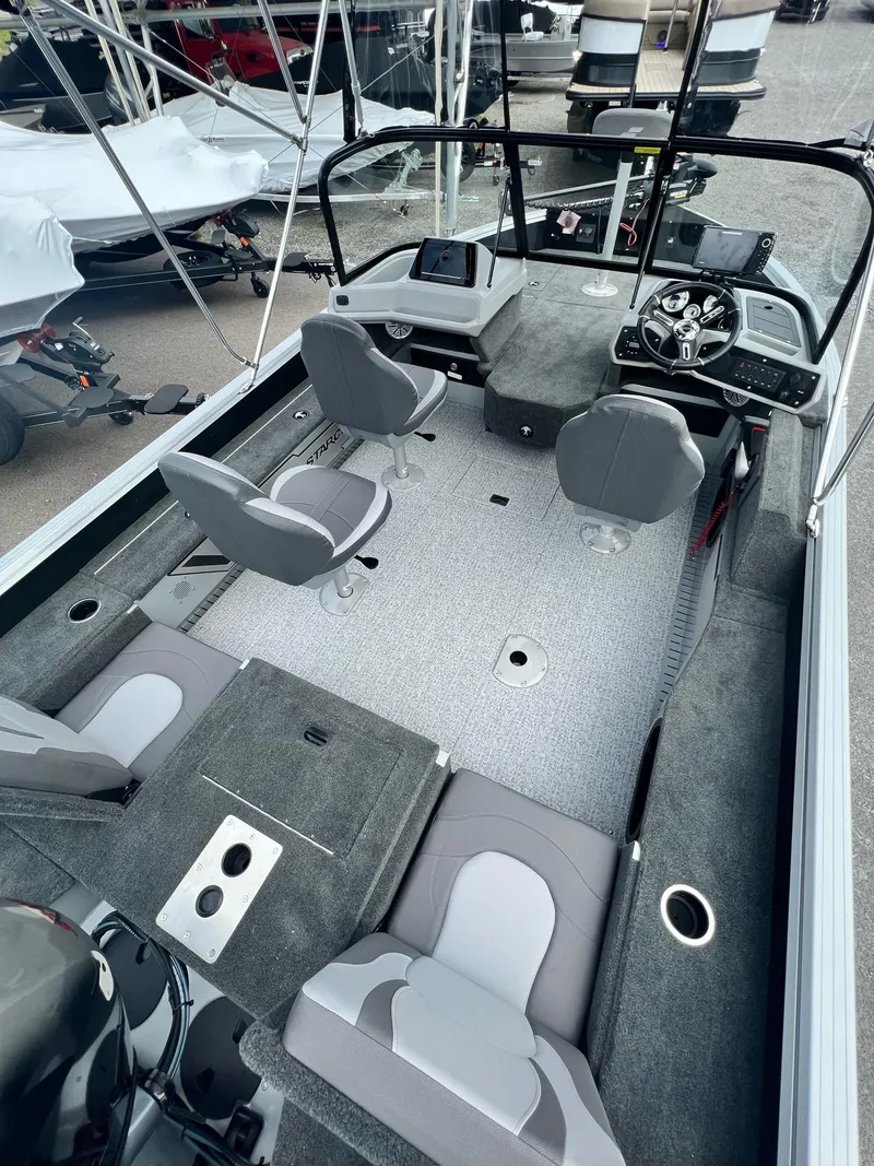 Slide: The Image of Starcraft Delta 178 DC 2025 - 3