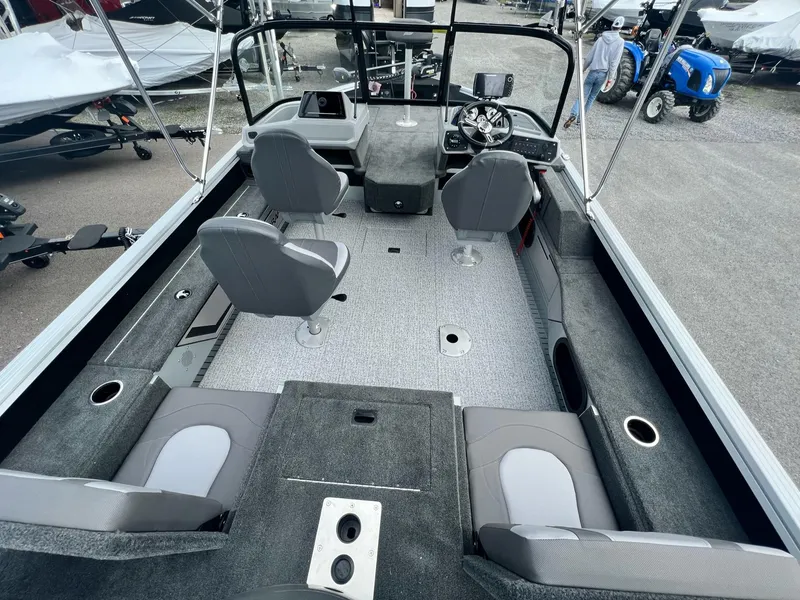 Slide: The Image of Starcraft Delta 178 DC 2025 - 33