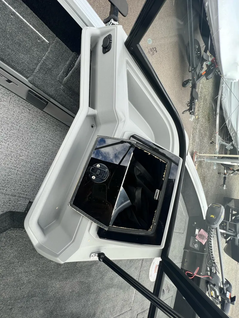 Slide: The Image of Starcraft Delta 178 DC 2025 - 41