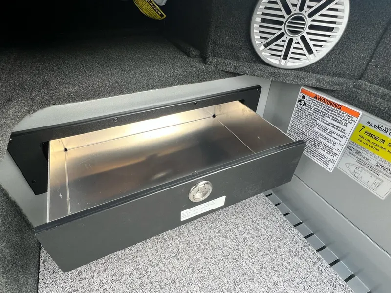 Slide: The Image of Starcraft Delta 178 DC 2025 - 43