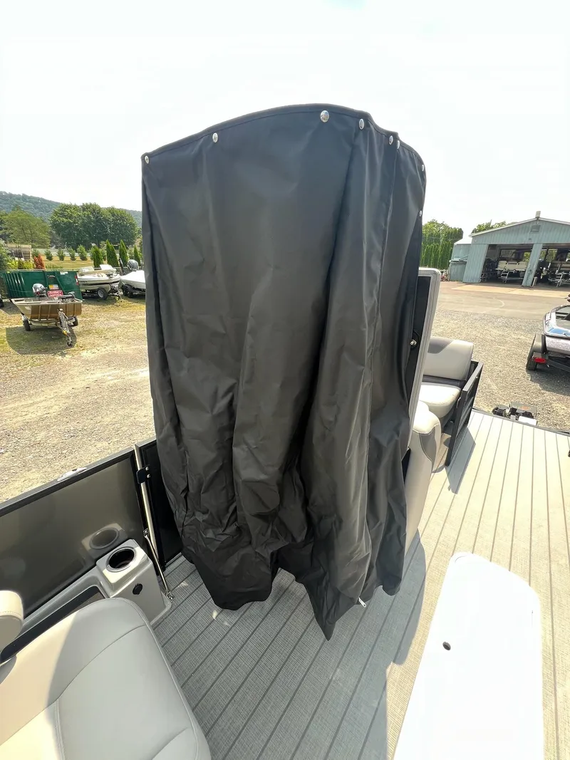 Slide: The Image of Sylvan L-3 CLZ DH Tritoon 2025 - 23