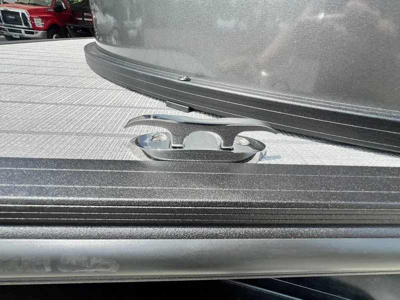 Slide: The Image of Sylvan L-3 CLZ DH Tritoon 2025 - 46