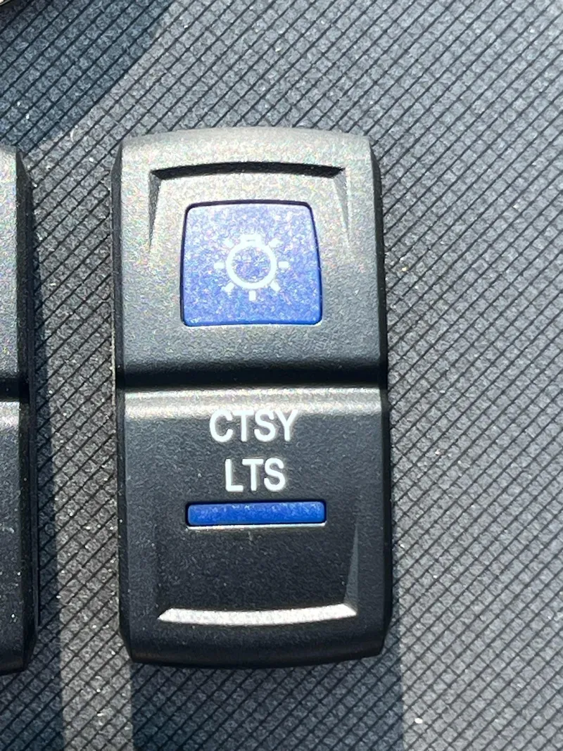 Slide: The Image of Sylvan L-3 CLZ DH Tritoon 2025 - 5