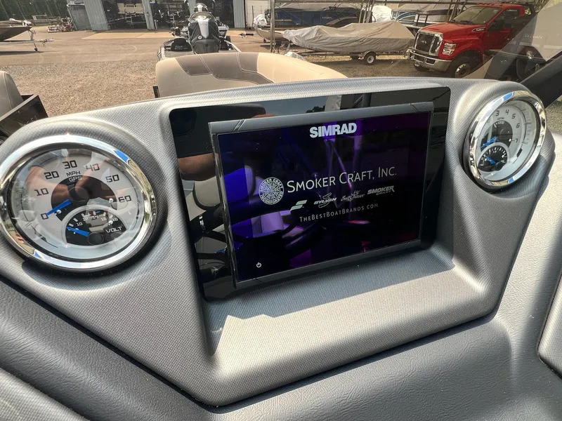 Slide: The Image of Sylvan L-3 CLZ DH Tritoon 2025 - 8