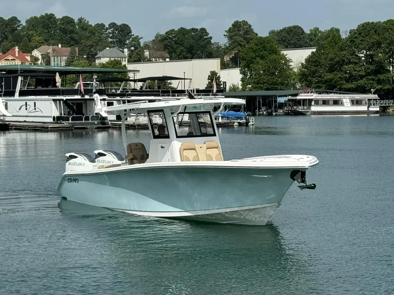 Slide: The Image of Sea Pro 322 DLX 2025 - 3