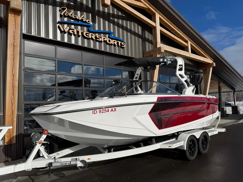 Slide: The Image of Nautique G23 2018 - 4