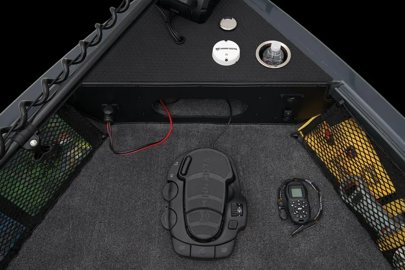 Slide: The Image of Ranger Boats VS1782SC Angler 2024 - 28