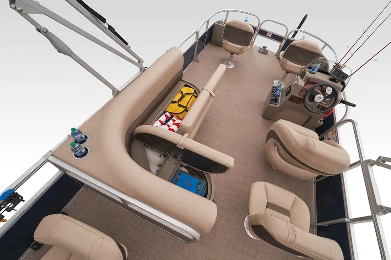 Slide: The Image of Bass Buggy 18 DLX - 21