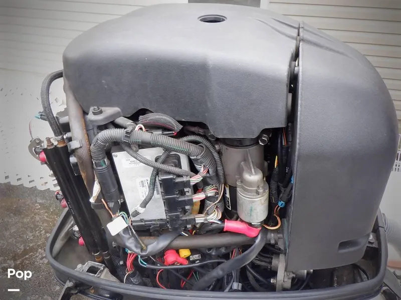 Slide: The Image of 2003 Trophy 2902 WA for sale in Kingsville, MD - 30