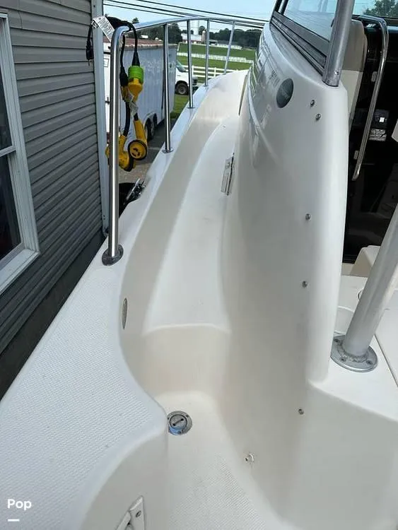 Slide: The Image of 2003 Trophy 2902 WA for sale in Kingsville, MD - 9