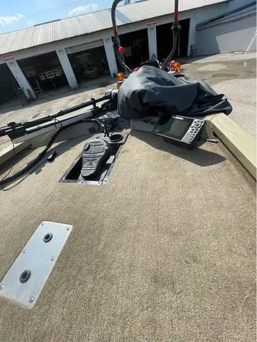 Slide: The Image of G3 Sportsman 1610 2022 - 8