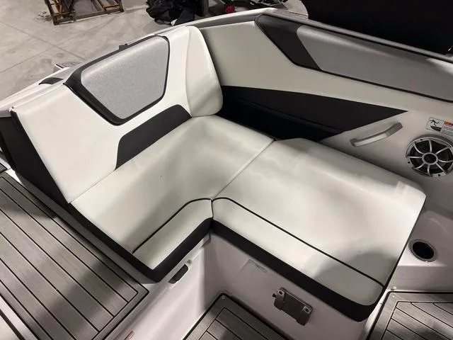 Slide: The Image of Yamaha 222SD 2023 - 11