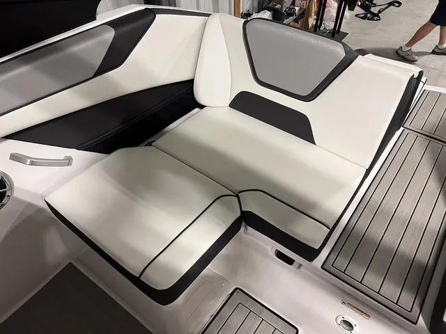 Slide: The Image of Yamaha 222SD 2023 - 12