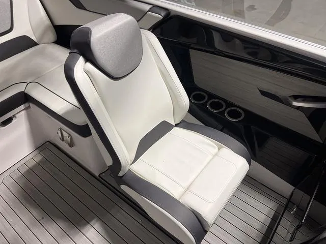 Slide: The Image of Yamaha 222SD 2023 - 16