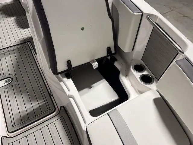 Slide: The Image of Yamaha 222SD 2023 - 29