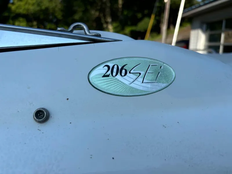 Slide: The Image of Larson 206 2000 - 3