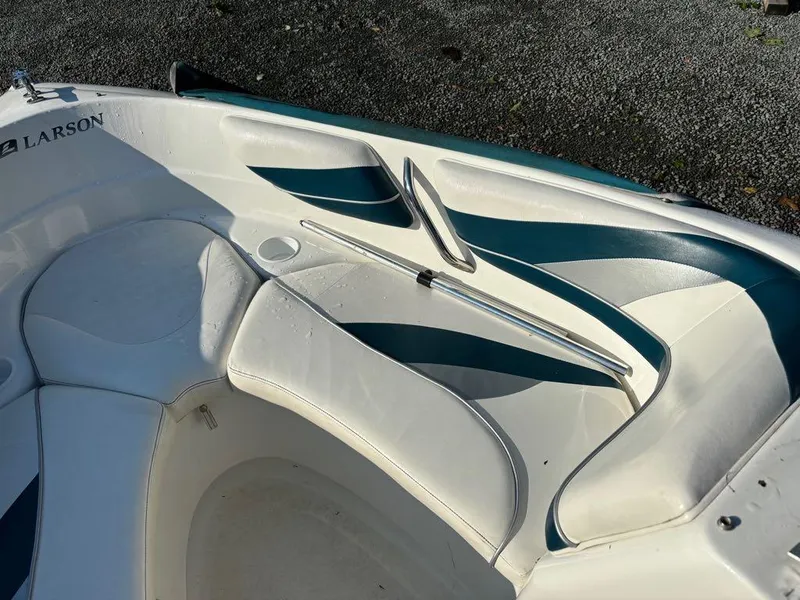 Slide: The Image of Larson 206 2000 - 6